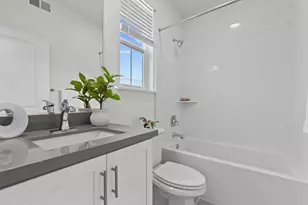 541 Walker Dr, Mountain View, CA 94043 - Photo 21