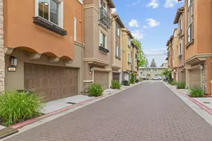 541 Walker Dr, Mountain View, CA 94043 - Photo 31
