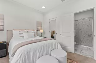 541 Walker Dr, Mountain View, CA 94043 - Photo 13