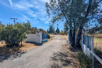 28320 Loma Prieta Way, Los Gatos, CA 95033 - Photo 15