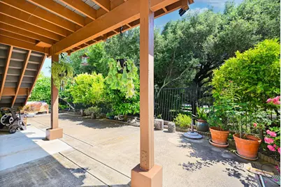 8158 Canyon Creek Cir, Pleasanton, CA 94588 - Photo 41