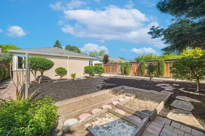 1162 Oliver St, Redwood City, CA 94061 - Photo 29