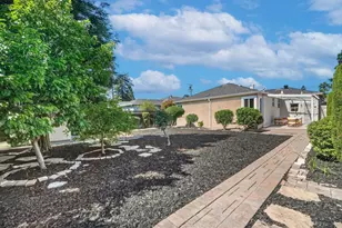 1162 Oliver St, Redwood City, CA 94061 - Photo 27