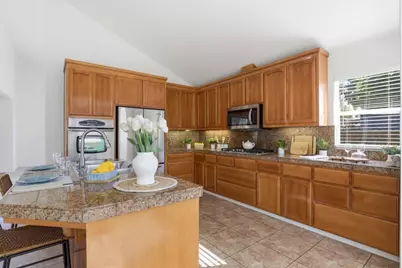 1271 Payette Cir, Hollister, CA 95023 - Photo 11