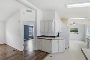 1085 Tasman Dr 708, Sunnyvale, CA 94089 - Photo 11