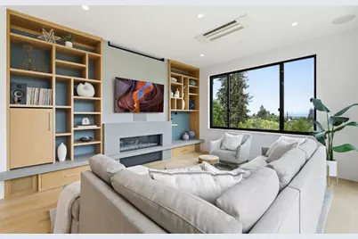 69 Hilltop Dr, San Carlos, CA 94070 - Photo 19