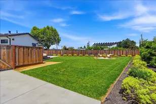 235 Mcevoy St, Redwood City, CA 94061 - Photo 29