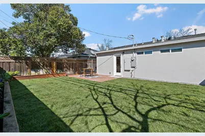 3193 Calzar Dr, San Jose, CA 95118 - Photo 27