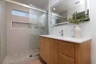 3193 Calzar Dr, San Jose, CA 95118 - Photo 19