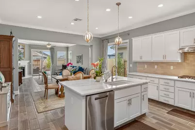 945 Cambria Ct, Hollister, CA 95023 - Photo 5