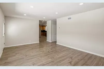 3535 Pitcairn Way, San Jose, CA 95111 - Photo 9
