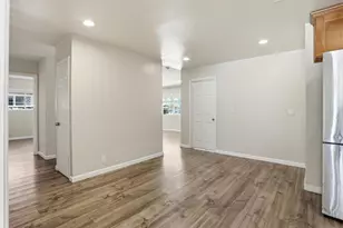 3535 Pitcairn Way, San Jose, CA 95111 - Photo 15