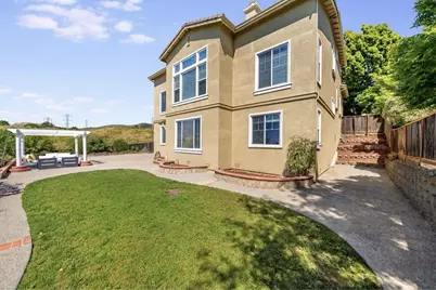 44061 Linda Vista Rd, Fremont, CA 94539 - Photo 45