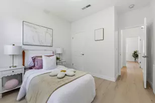 1 Arroyo View Cir, Belmont, CA 94002 - Photo 27