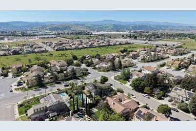 1506 Morning Star Dr, Morgan Hill, CA 95037 - Photo 37