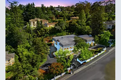 555 Chateau Dr, Hillsborough, CA 94010 - Photo 49