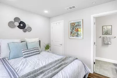 391 Santa Diana Ter, Sunnyvale, CA 94085 - Photo 21