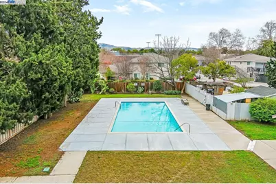 5479 Tyhurst Wkwy 1, San Jose, CA 95123 - Photo 25