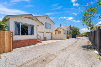 1017 10th Ave, San Mateo, CA 94402 - Photo 3