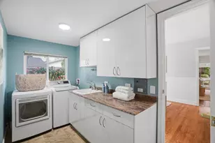 19728 Northampton Dr, Saratoga, CA 95070 - Photo 11