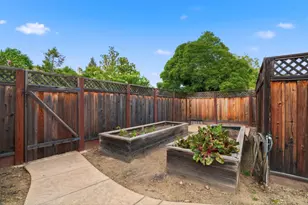19728 Northampton Dr, Saratoga, CA 95070 - Photo 29