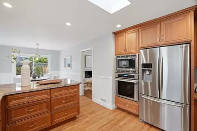 19728 Northampton Dr, Saratoga, CA 95070 - Photo 11