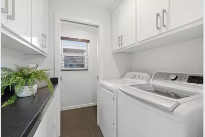1523 Shaw Drive, San Jose, CA 95118 - Photo 29