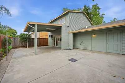 1256 Bacchus Dr, San Jose, CA 95122 - Photo 21