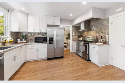 723 Winchester Dr, Burlingame, CA 94010 - Photo 13