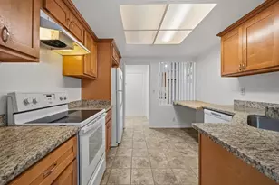 150 Saratoga 308, Santa Clara, CA 95051 - Photo 15