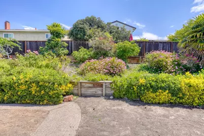 2849 Summerdays Ct, San Jose, CA 95132 - Photo 31