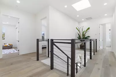 1681 Zinnia Ln, San Jose, CA 95124 - Photo 23