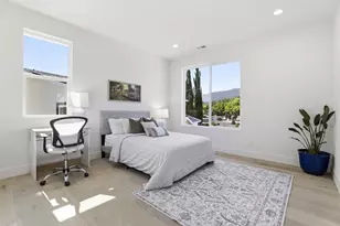 1681 Zinnia Ln, San Jose, CA 95124 - Photo 33