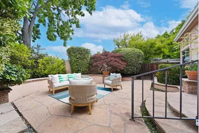 2180 Vizcaya Cir, Campbell, CA 95008 - Photo 41