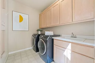 2180 Vizcaya Cir, Campbell, CA 95008 - Photo 37