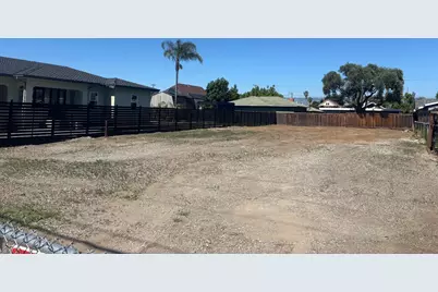 1170 Palm St, San Jose, CA 95110 - Photo 3