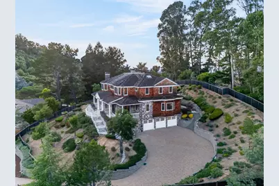 15 Jewell Pl, Hillsborough, CA 94010 - Photo 91
