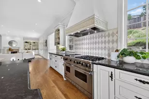 15 Jewell Pl, Hillsborough, CA 94010 - Photo 29