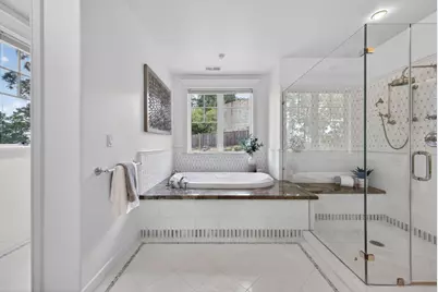 15 Jewell Pl, Hillsborough, CA 94010 - Photo 47