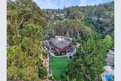 15 Jewell Pl, Hillsborough, CA 94010 - Photo 93