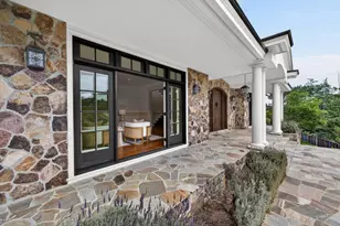 15 Jewell Pl, Hillsborough, CA 94010 - Photo 9