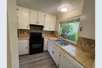 420 Tortola Way 420, San Jose, CA 95133 - Photo 3
