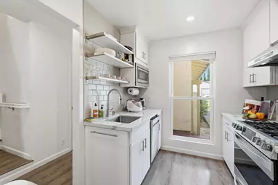 1636 Branham Ln B, San Jose, CA 95118 - Photo 9