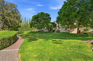 1636 Branham Ln B, San Jose, CA 95118 - Photo 35