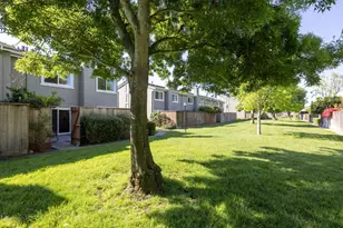 345 Coleridge Dr 70, Salinas, CA 93901 - Photo 17