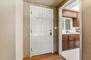 18961 Fernbrook Ct, Saratoga, CA 95070 - Photo 5