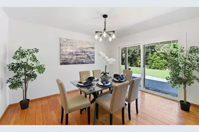 18961 Fernbrook Ct, Saratoga, CA 95070 - Photo 21