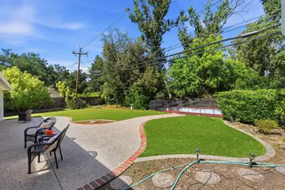 18961 Fernbrook Ct, Saratoga, CA 95070 - Photo 37