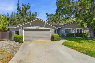18961 Fernbrook Ct, Saratoga, CA 95070 - Photo 3