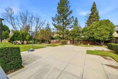 513 Glenmoor Cir, Milpitas, CA 95035 - Photo 33